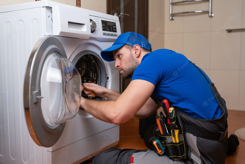 Фотография к новости Почему ремонт стиральных машин на дому выгоден