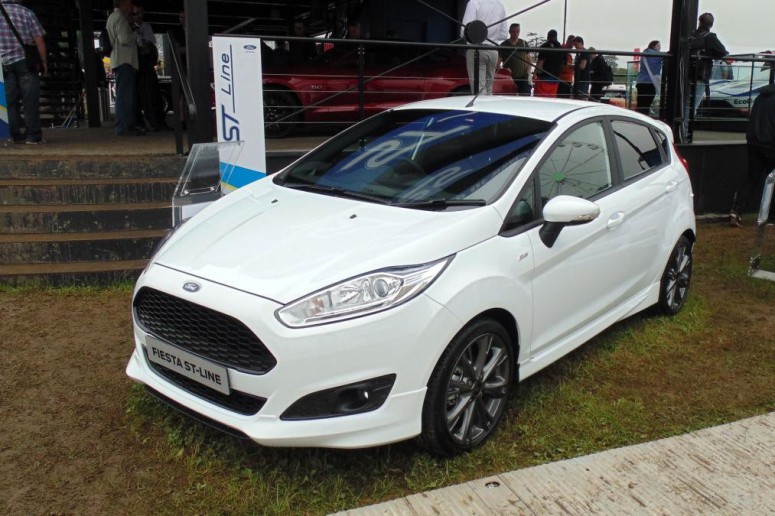 Фотография к новости Ford привез в Гудвуд Fiesta, Focus и Mondeo в комплектации ST-Line
